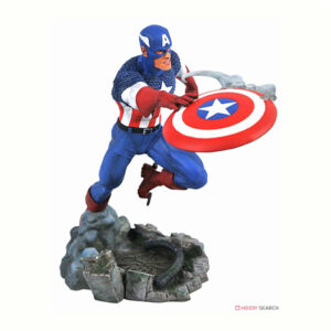 Marvel Comic Gallery Vs. Statue Captain America
