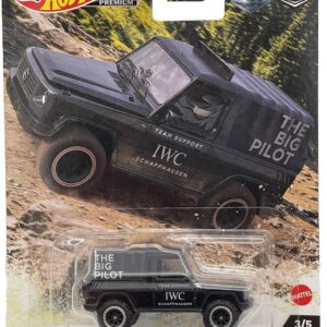 Hot Wheels Premium 1993 Mercedes Benz G-Class, black 3/5