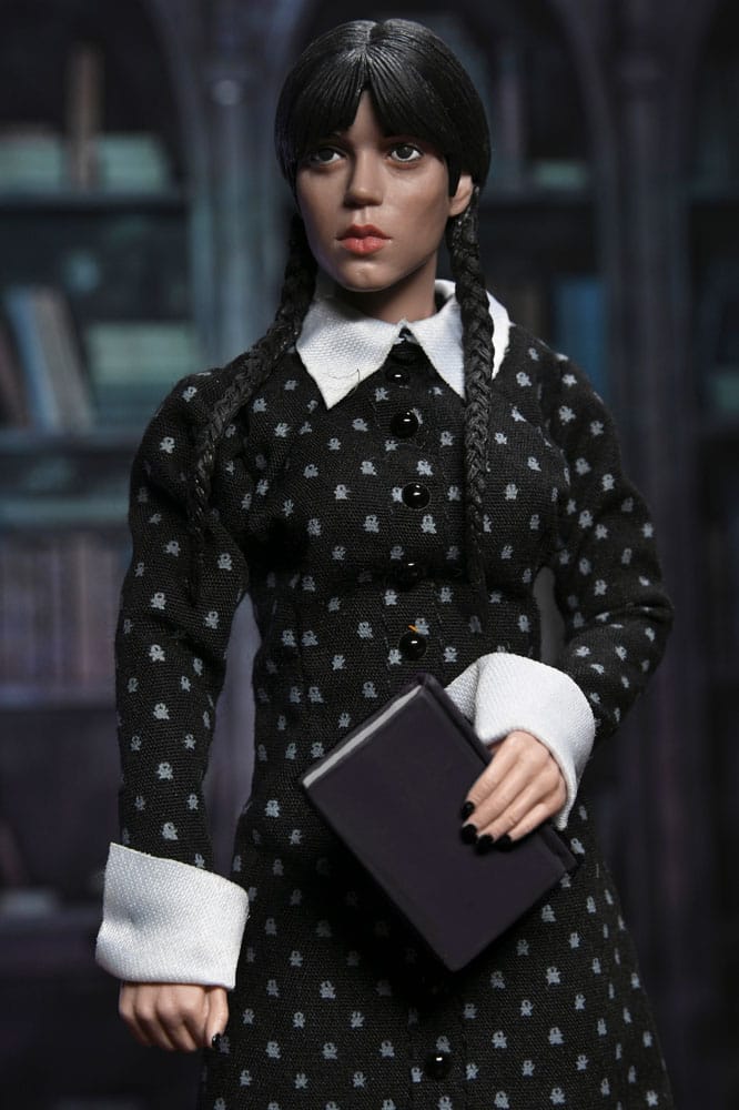 Wednesday Action Figure Wednesday (Classic Dress) - Obrázek 4